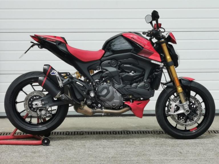 DUCATI MONSTER SP