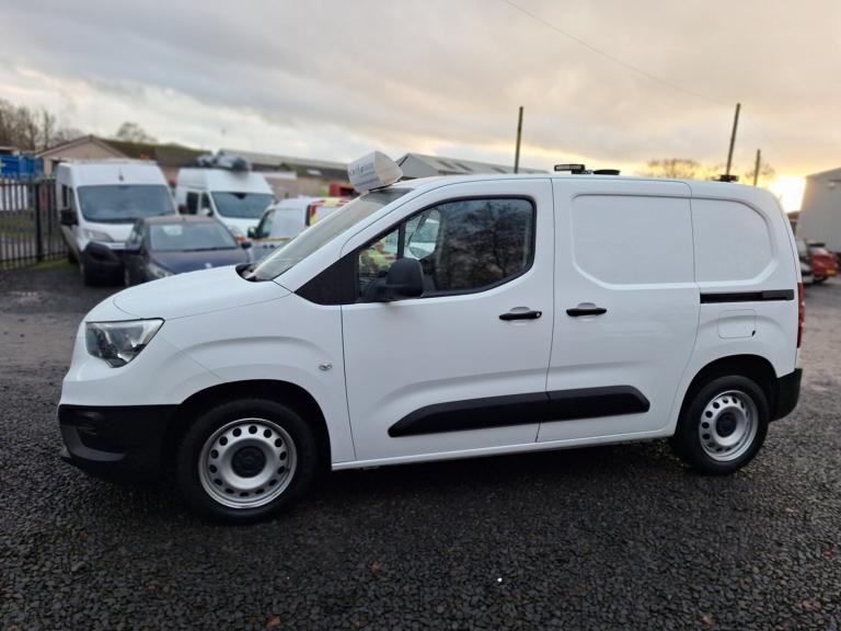 VAUXHALL COMBO 1.6 Turbo D 2300 Edition White Manual Diesel 2019