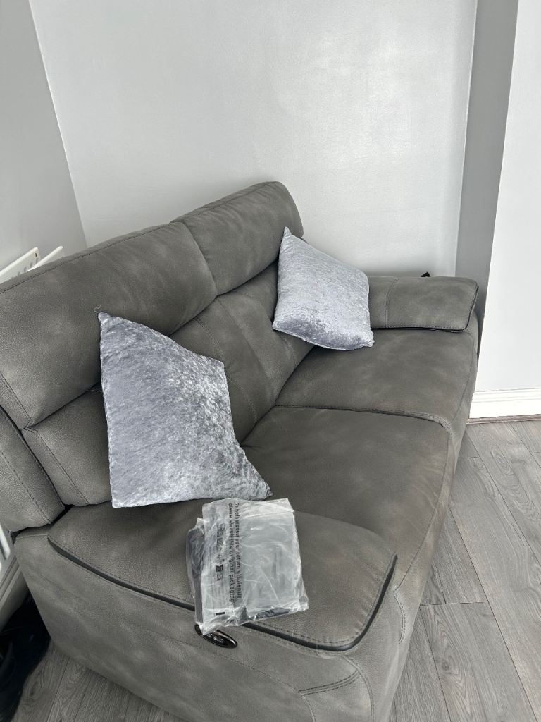 2 & 3 seater recliner sofas (Foster) 