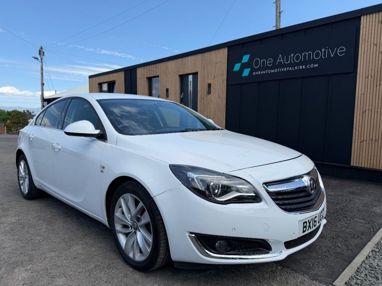 Vauxhall, INSIGNIA, Hatchback, 2016, Manual, 1956 (cc), 5 doors