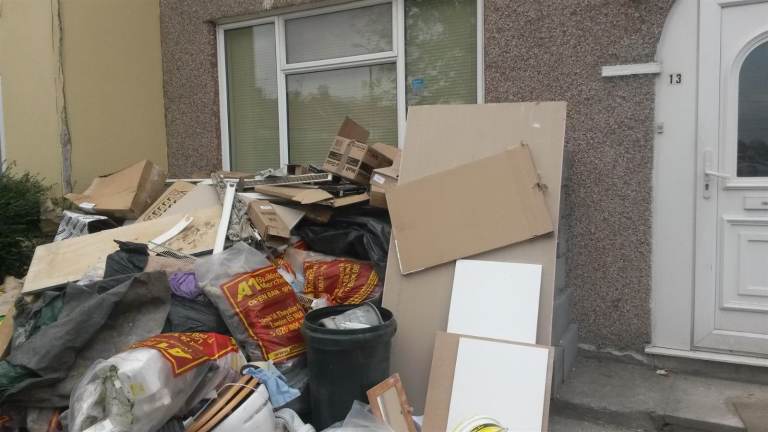 WASTE REMOVAL, RUBBISH REMOVAL 'WE RECYCLE MORE TO COST YOU LESS' HOUSE OR GARDEN WESTMINSTER W1