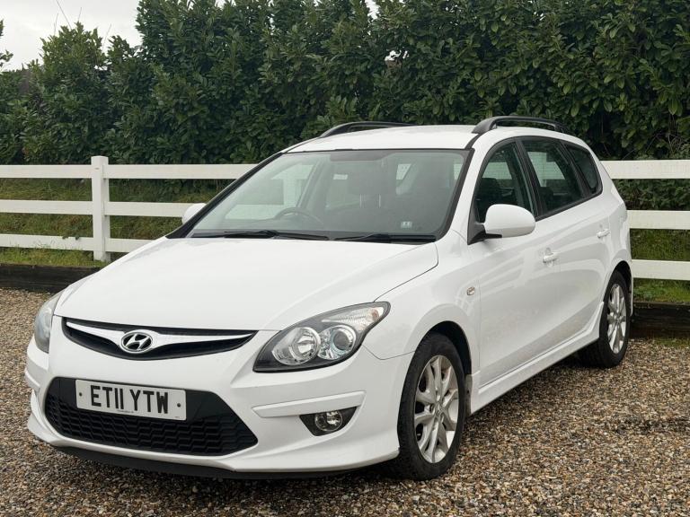 2011 Hyundai i30 1.6 Comfort 5dr Auto ESTATE PETROL Automatic