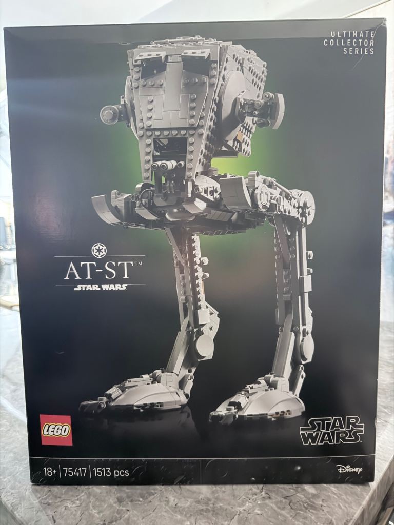 Lego Ultimate Collectors Series AT-ST model 75417