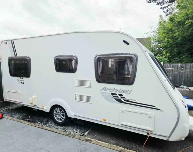 2010 Swift Archway Twywell Fixed bed 4 berth caravan