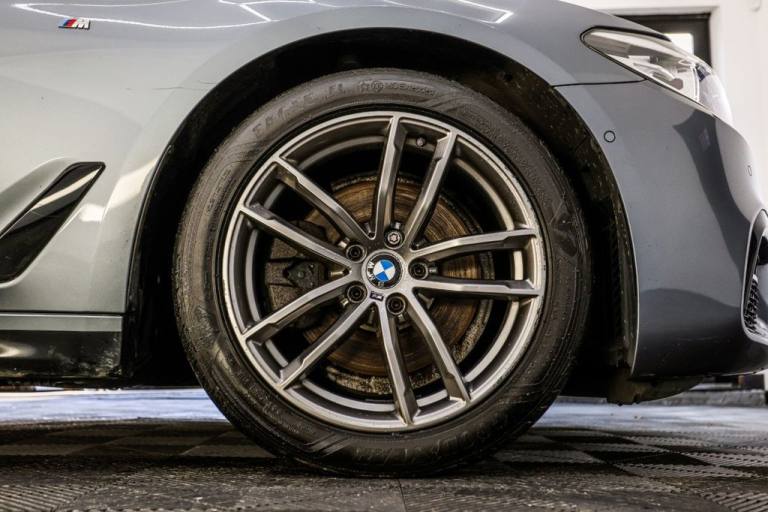 2019 BMW 5 Series 2.0 520d M Sport Saloon 4dr Diesel Auto Euro 6 (s/s) (190 ps) Saloon Diesel Aut...