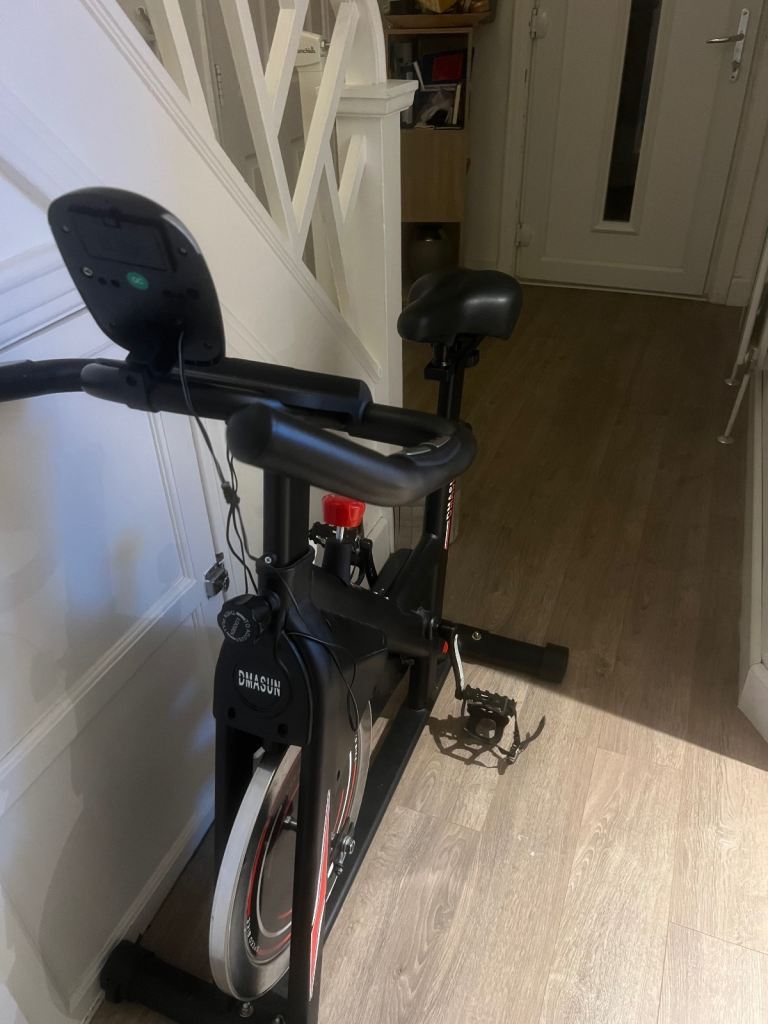 BARELY USED SPINBIKE 