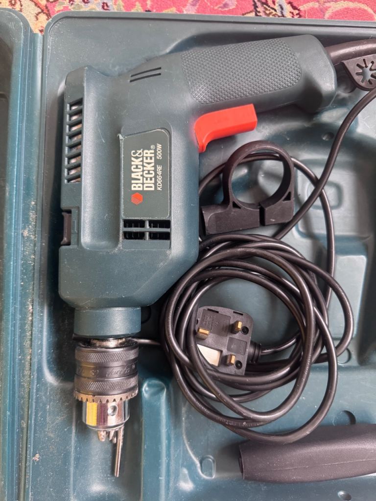 Black & Decker 500W Hammer Drill with Case – Fully Working