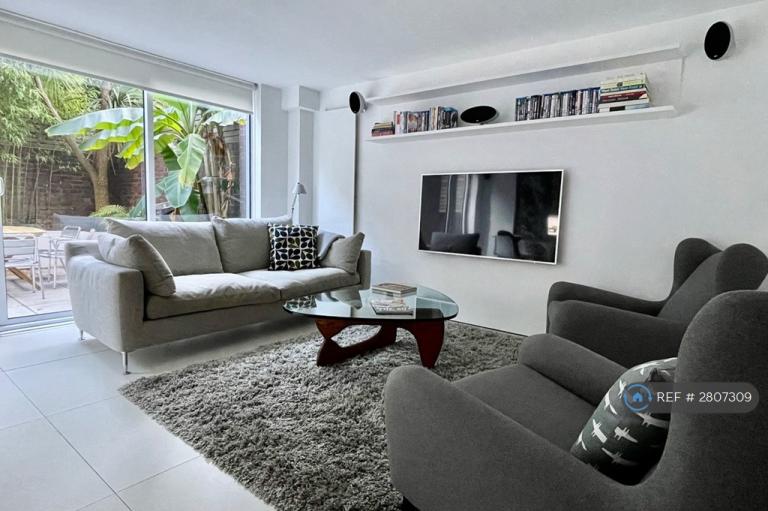 2 bedroom flat in Casterbridge, London, W11 (2 bed) (#2807309)