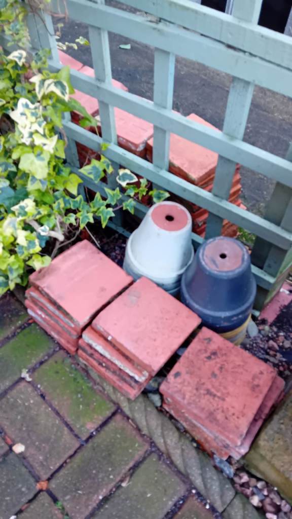 image for Red Quarry tiles 218 in total