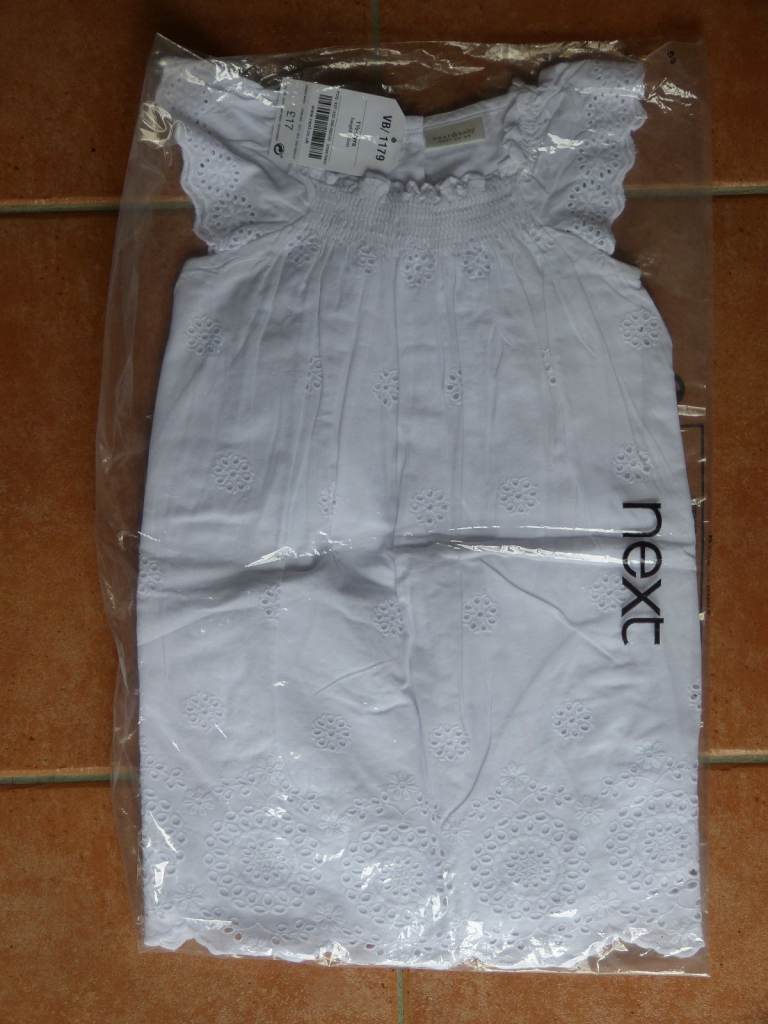 Beautiful BABY NEXT White Broderie Anglaise Dress 18-24 Months NEW