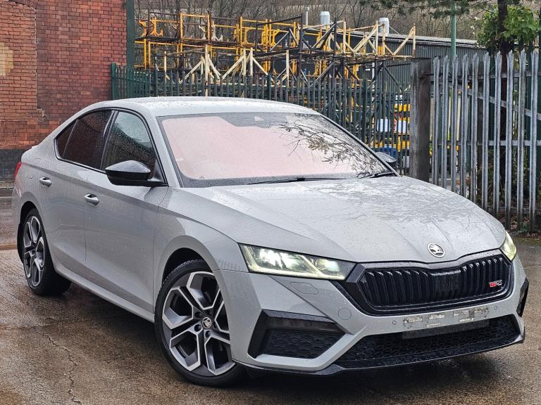 2021 Skoda Octavia 2.0 TDI vRS Hatchback 5dr Diesel DSG 4WD Euro 6 (s/s) (200