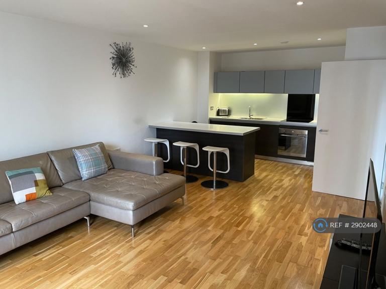 1 bedroom flat in Piccadilly Place, Manchester, M1 (1 bed) (#2902448)
