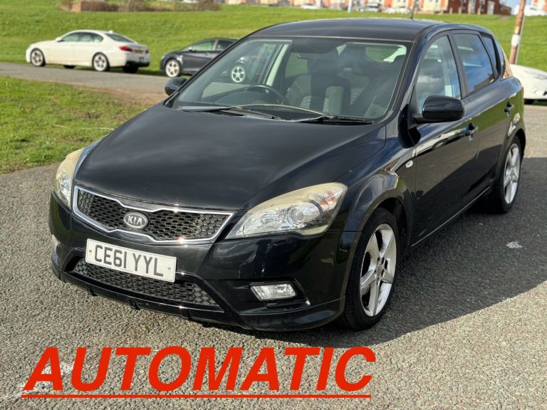 2011 Kia Ceed 3 1.6 Crdi Automatic Diesel Hatchback