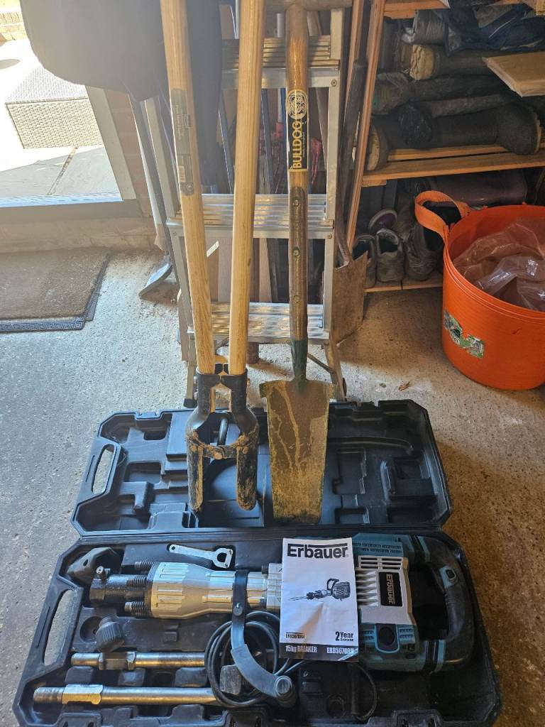 ERBAUER ERB567-RH 15KG Concrete Breaker and tools 