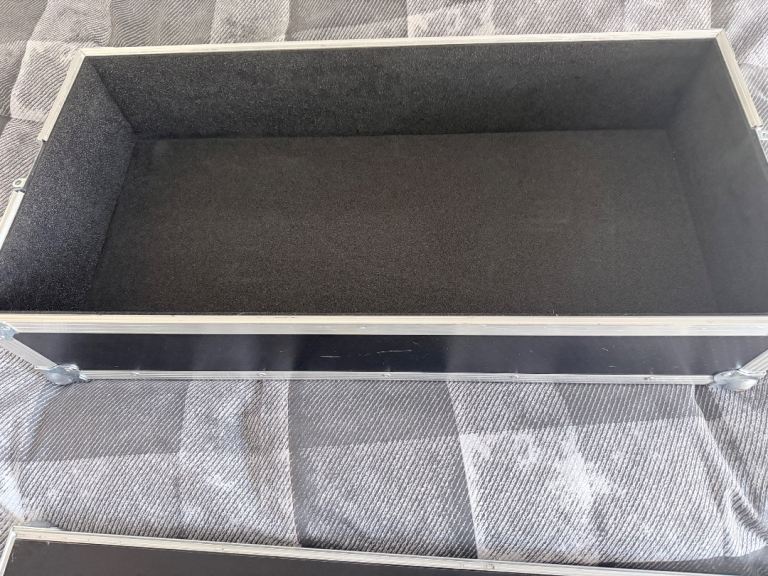 Swan Tour Spec Pedal Board/Multi effects Flight Case