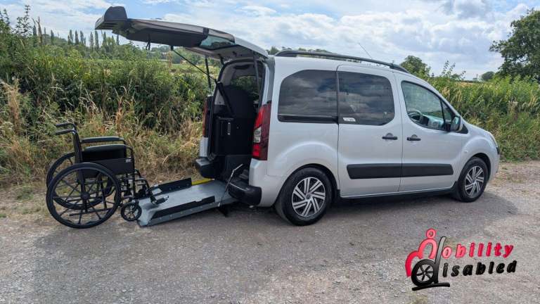 CITROEN BERLINGO 1.6 e-HDi XTR Driver Transfer &amp;/or Up Front Wheelchair Access
