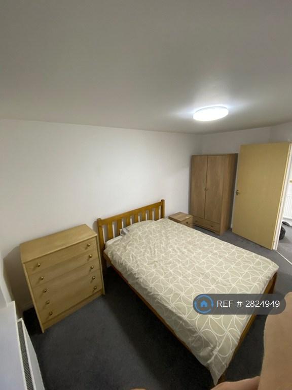 2 bedroom flat in Lilac Gardens, Bolton, BL3 (2 bed) (#2824949)