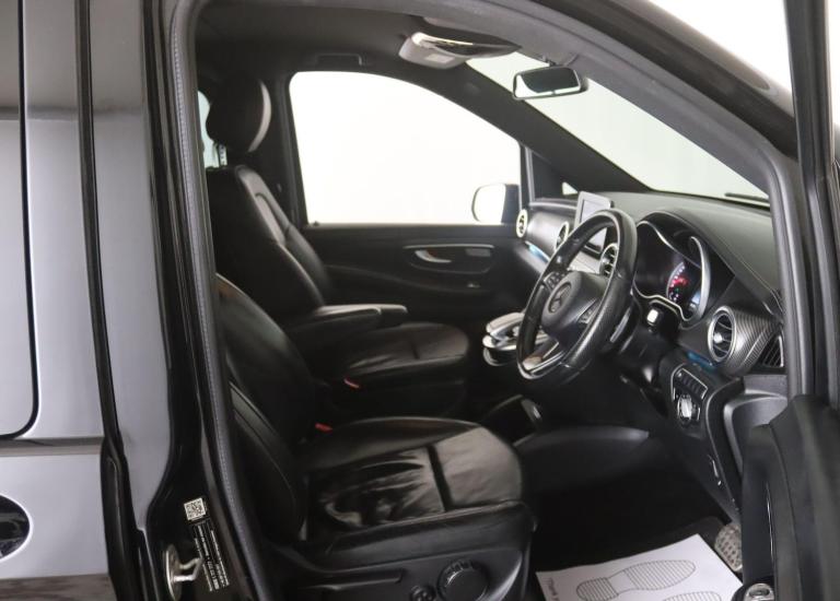 2018 Mercedes-Benz V-Class V250 d AMG Line 5dr Auto [Extra Long] MPV DIESEL Automatic