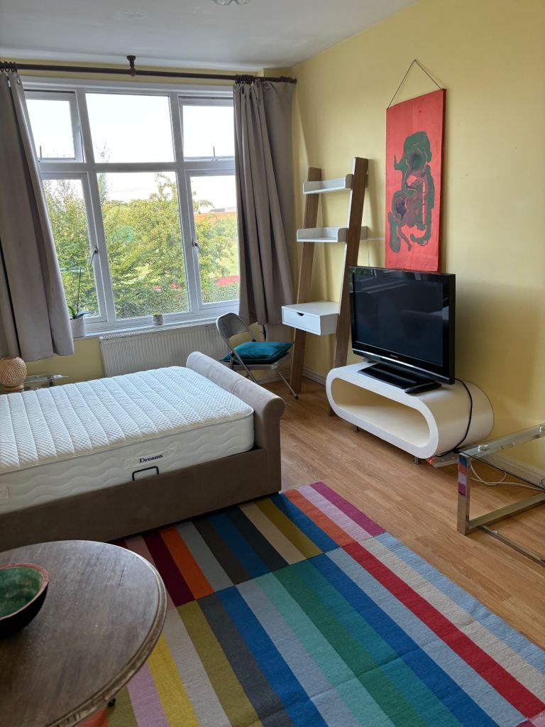 Double room to rent 