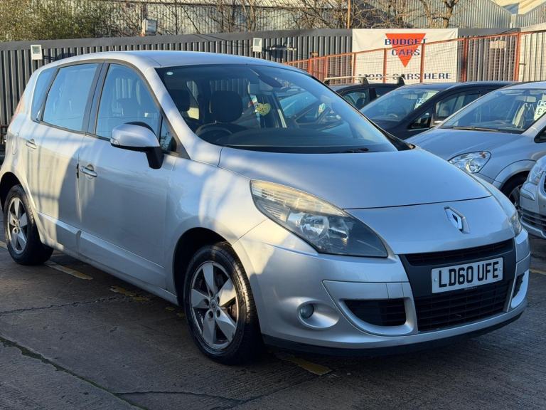 2010 Renault Scenic 1.6 VVT Dynamique TomTom 5dr MPV Petrol Manual