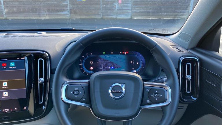 2025 Volvo XC40 2.0 B3P Ultra Dark 5dr Auto Petrol Estate Estate Petrol Automatic