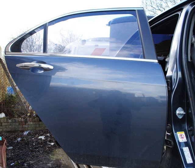 2003-2008 HONDA ACCORD MK7 REAR DRIVER SIDE DOOR COMPLETE