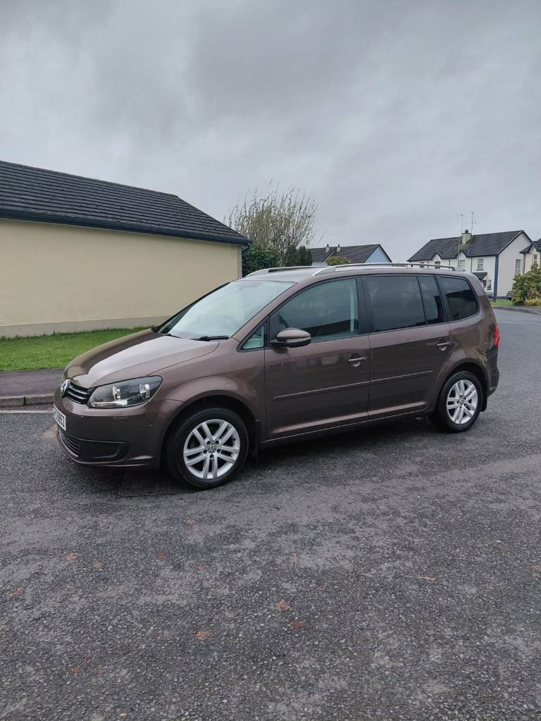 2013 vw touran 1.6 tdi blue tech 7 seater 