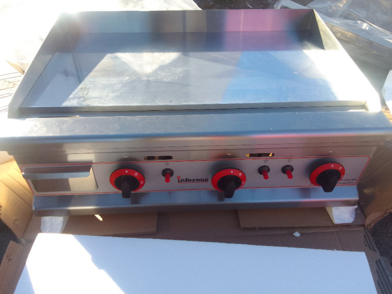 Catering equipment commercial restaurant kitchen trailer items 