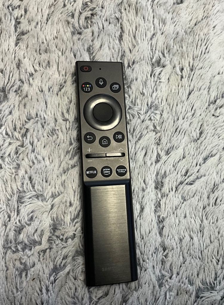 Samsung TV Remote Smart Control Solar Power BN59-01357B