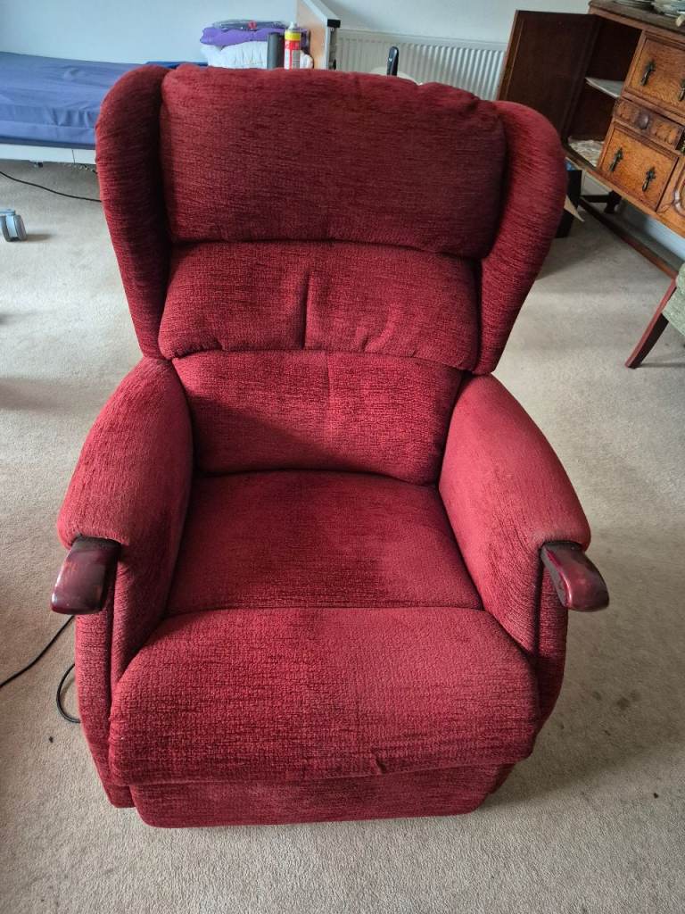 Rise & Recline electric armchair