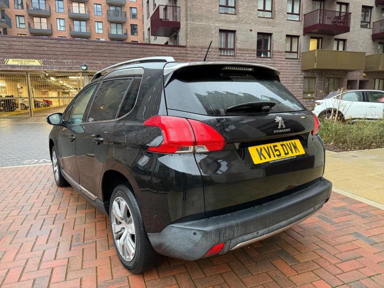 2015 Peugeot 2008 1.2 VTi Allure 5dr HATCHBACK PETROL Manual