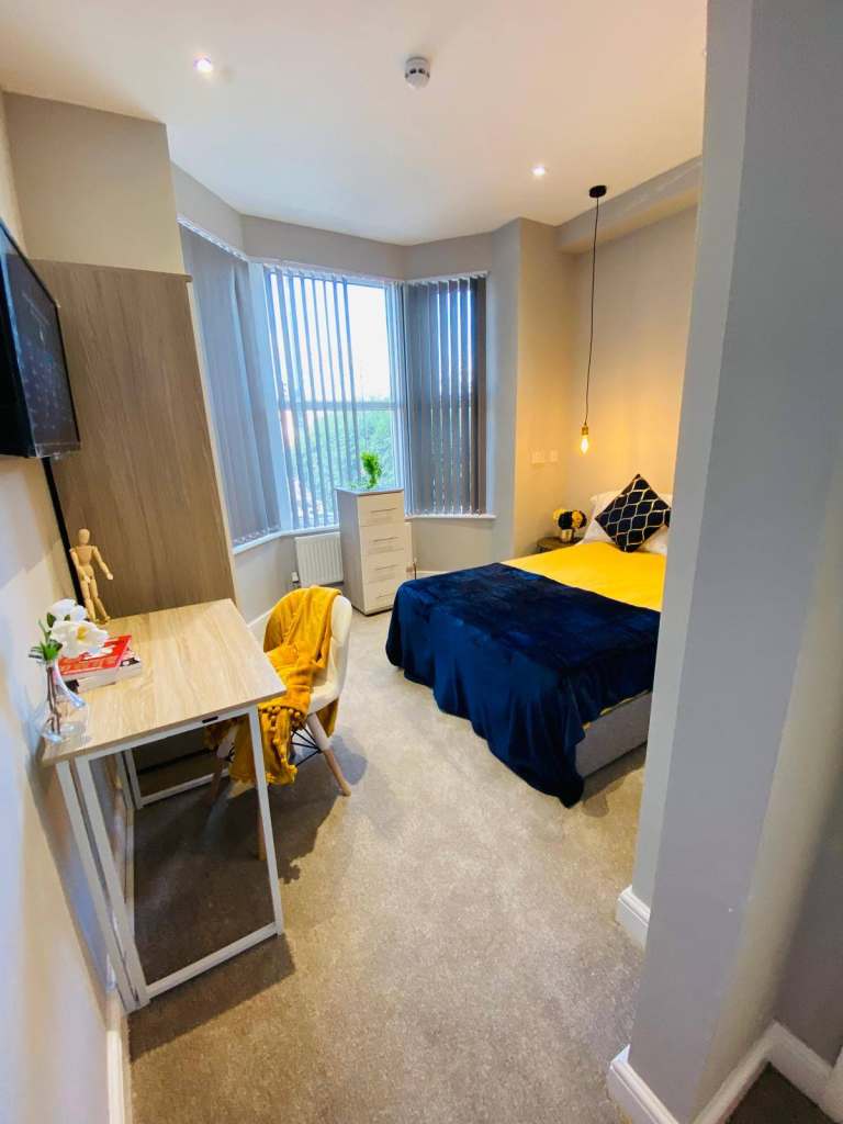 EN-SUITE ROOMS –  UNIVERSAL CREDIT & DSS ACCEPTED – SLOUGH