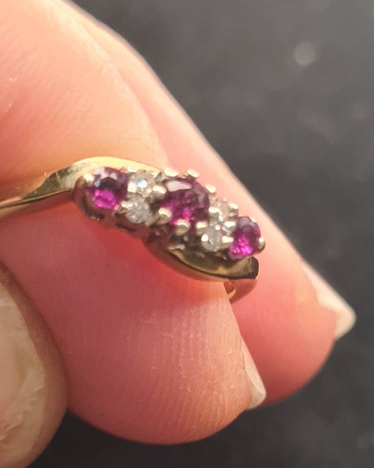  9ct Yellow Gold Ring 2.29g  Size N. Price Based on Today’s Gold Rate 
