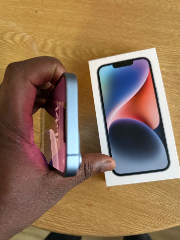 iPhone 14 128GB Unlocked 