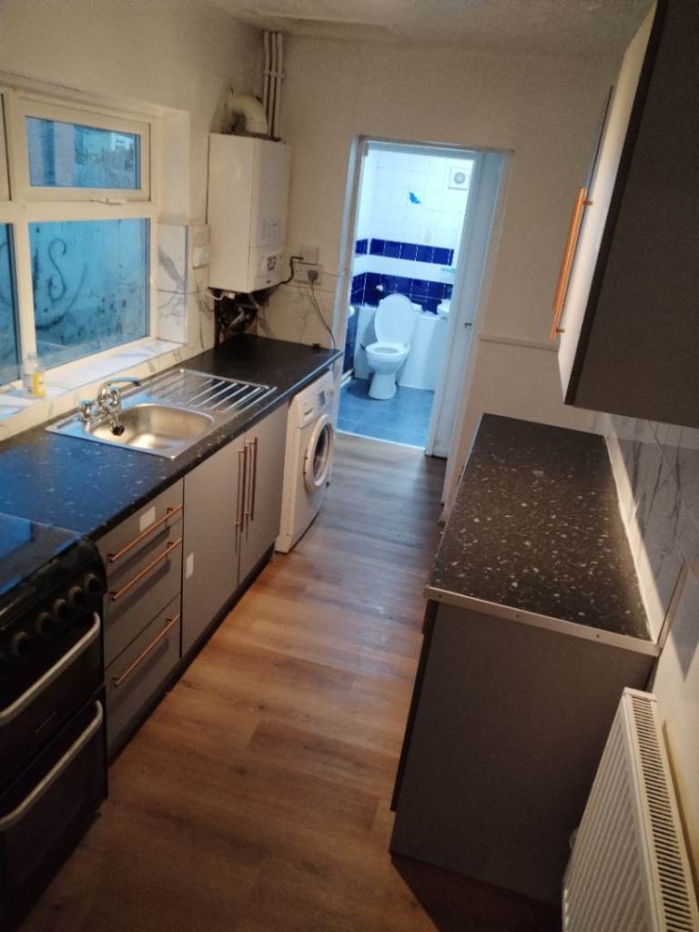 **2 Bedroom House For Rent In Wolverhampton (WV3 Postcode)**