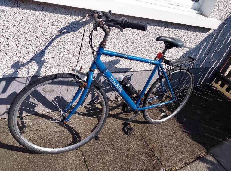 Blue TRANSFER Hybrid Bike – Good Condition, Ready to Go