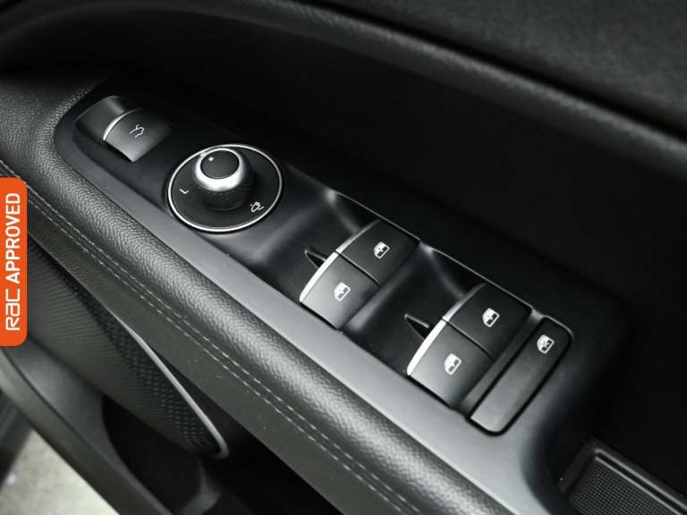 2021 Alfa Romeo Stelvio 2.2 TD Sprint SUV 5dr Diesel Auto Q4 AWD Euro 6 (s/s) (190 ps) SUV DIESEL...