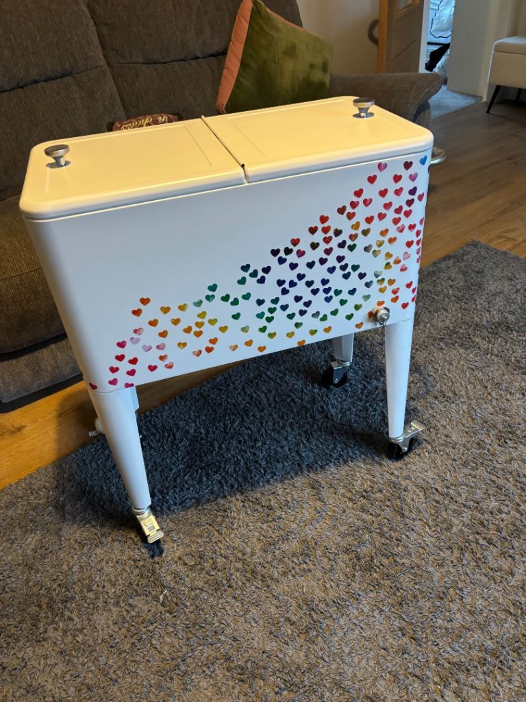 Cooler on wheels