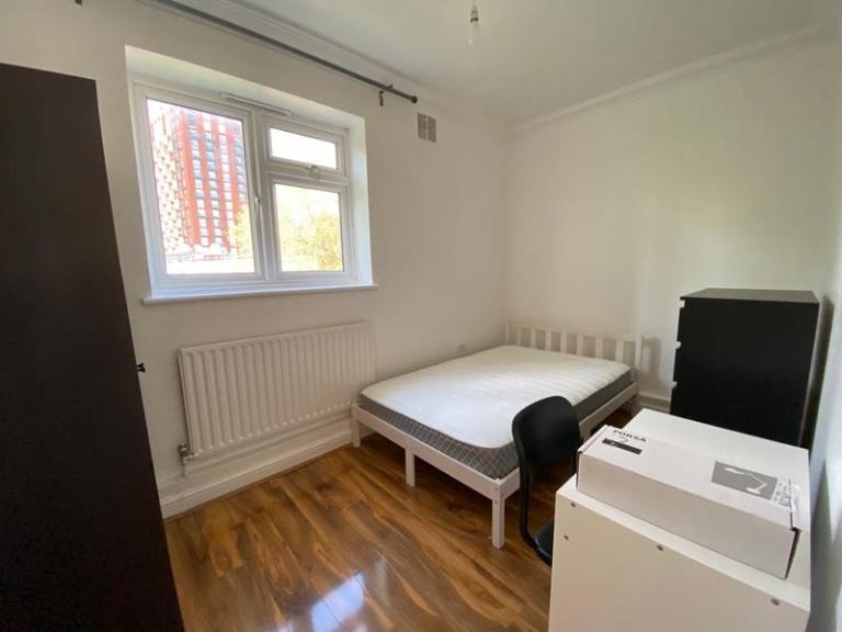 ✨Double Room Available – Vauxhall/Nine Elms, SW8📍