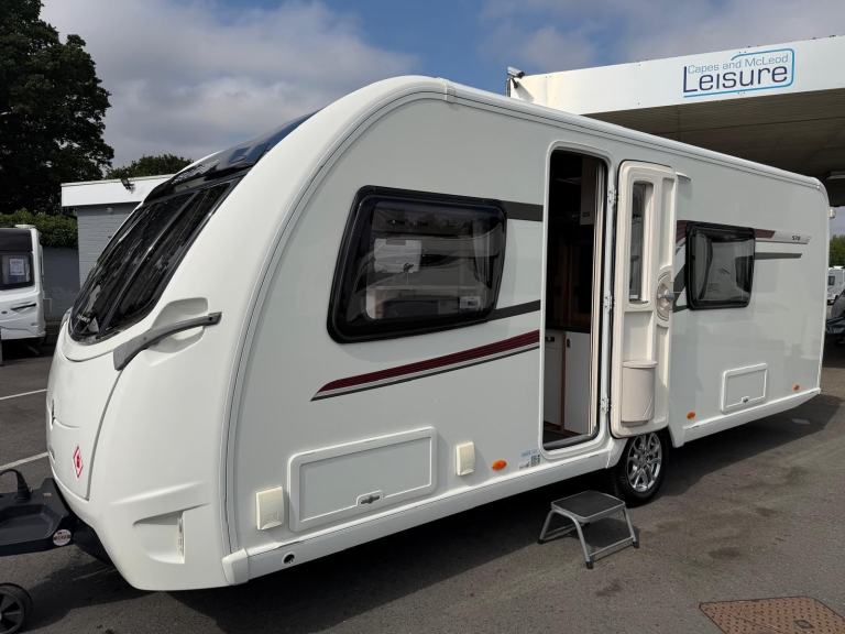 2014 SWIFT ELEGANCE 570, FIXED BED, ALDE, SOLAR ........................NOW SOLD