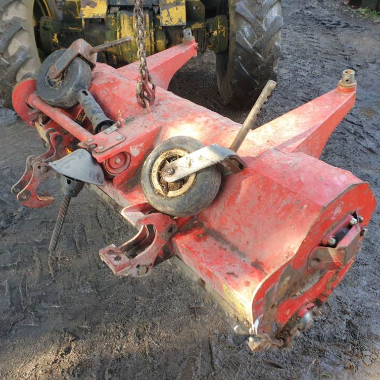 Trimax outfront flsil mower ideal kubota  john deere etc  read fully 