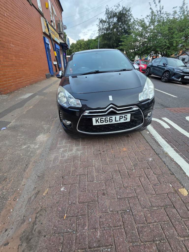 Citroen, DS3, Hatchback, 2011, Manual, 1560 (cc), 3 doors