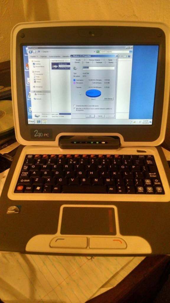 Zoostorm Fizzbook E09EI6 Kids Laptop