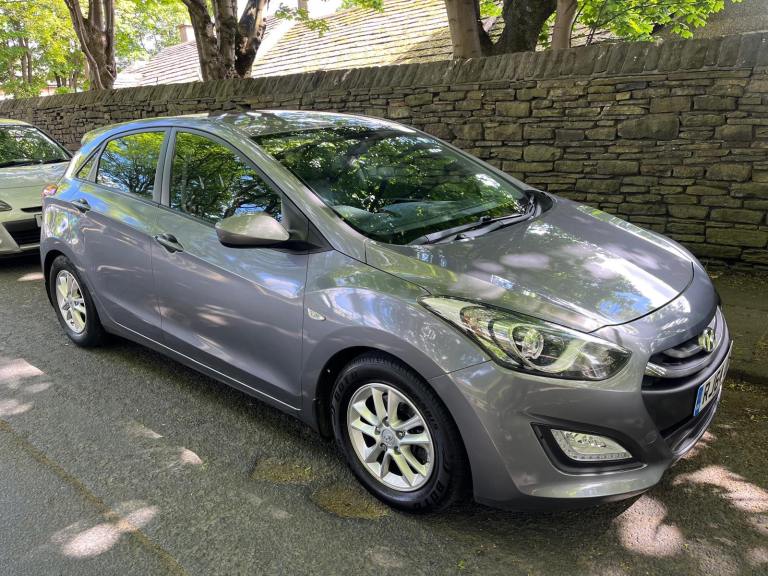 Hyundai, I30, active, diesel, Hatchback, 2014, Manual, 1582 (cc), 5 doors