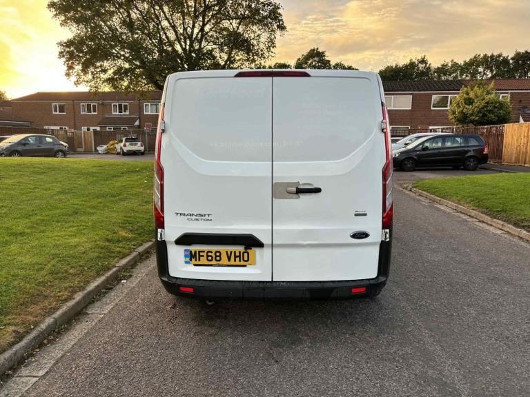 2019 Ford Transit Custom 20 TDCi 105ps Low Roof Van PANEL VAN Diesel Manual