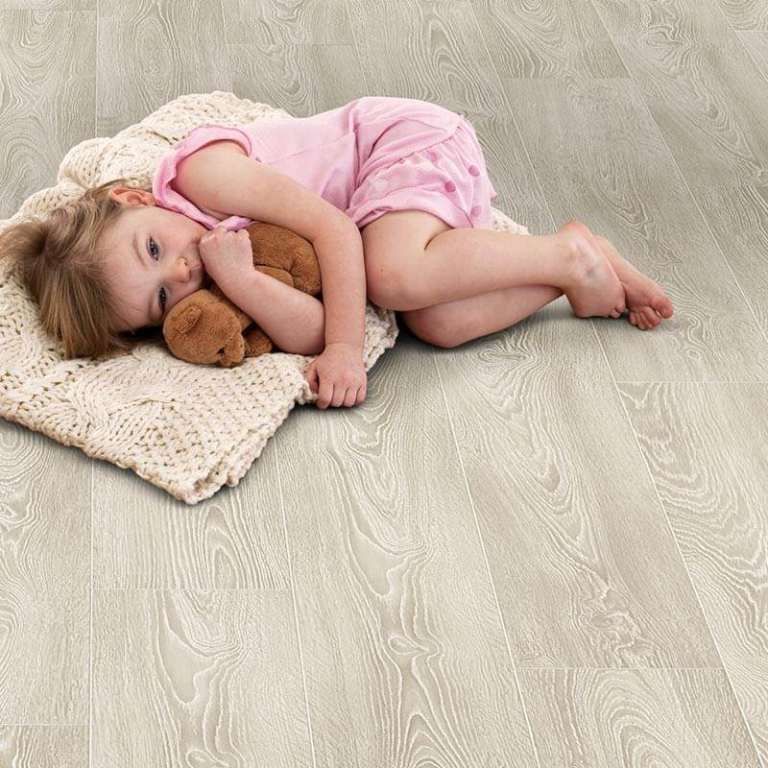 Light Grey Elka Laminate Flooring 5m2