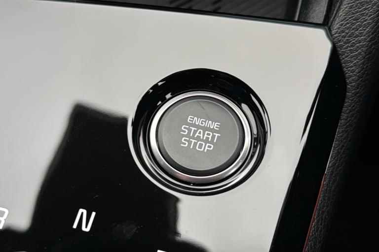  Kia Sportage 1.6 T Gdi Mhev Gt Line S Suv 5dr Petrol Hybrid Dct Euro 6 s/s 157