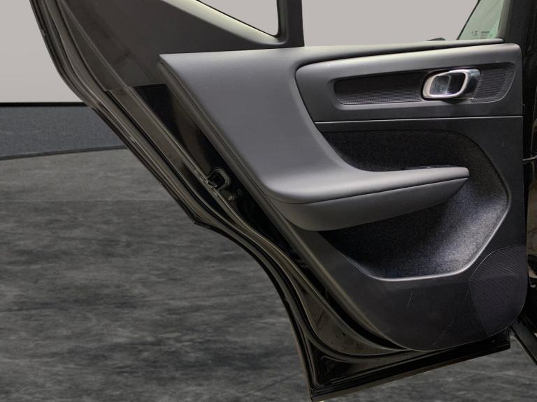 2021 Volvo XC40 1.5 T4 Recharge PHEV Inscription 5dr Auto ESTATE PETROL/ELECTRIC Automatic