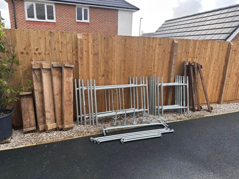 Used Scaffold DIY lightweight aluminium tower -  4 foot x 2 foot base size. 