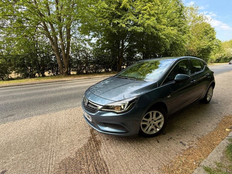 Vauxhall, ASTRA, Hatchback, 2015, Manual, 1598 (cc), 5 doors